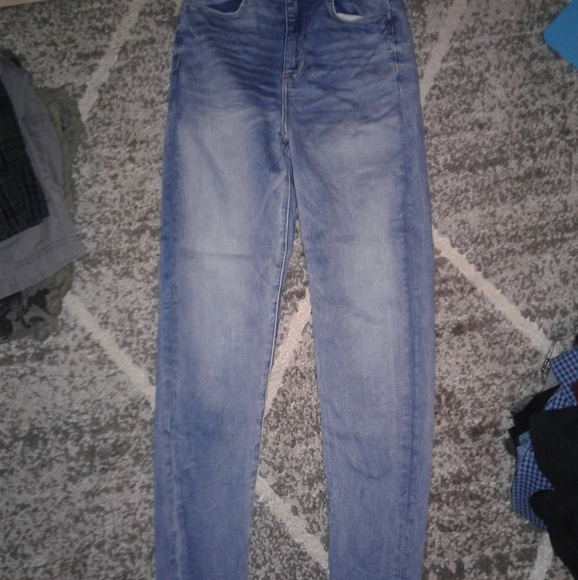 American Eagle Curvy Highest Rise Jeggings - Picture 4 of 4